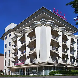 La Gradisca 4*, Римини Италия