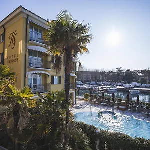 Terme **** Sirmione